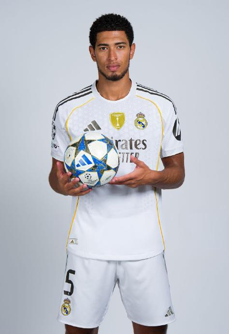 西甲第17轮开球时间：皇马凌晨4点开打，巴萨23：15进行（西甲第17轮赛程：皇马凌晨4点开球，巴萨23：15登场）