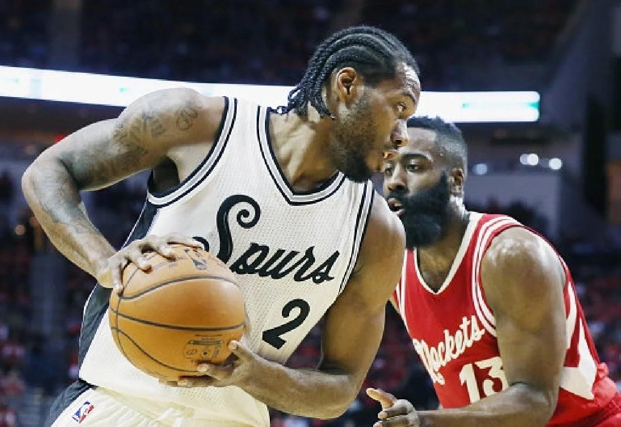 若日尼奥单场完成129次传球，为本赛季巴甲单场第二高纪录（若日尼奥一战送出129次传球，位列本赛季巴甲单场第二）