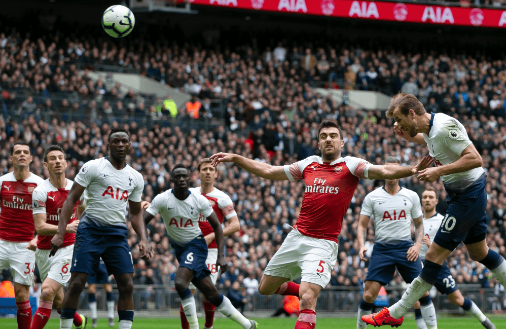 曼联欧联杯小组赛形势分析（欧联杯小组赛：曼联出线前景解读）