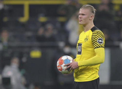 尽力了！爱德华兹vs掘金44分6板3助3断遭驱逐 末节加时狂砍24分！（拼到最后！爱德华兹对掘金轰44分6板3助3断，末节+加时再取24分仍遭驱逐）