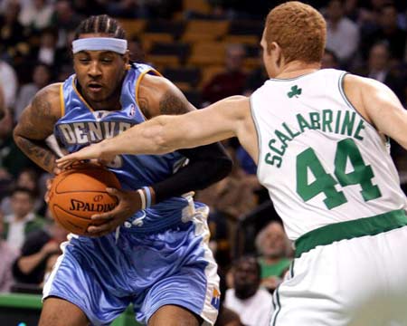 封神！62岁穆帅2射正绞杀64%控球，皇马决定欧冠生死？（62岁穆帅神级逆袭：2次射正克制64%控球，皇马将左右欧冠生死？）