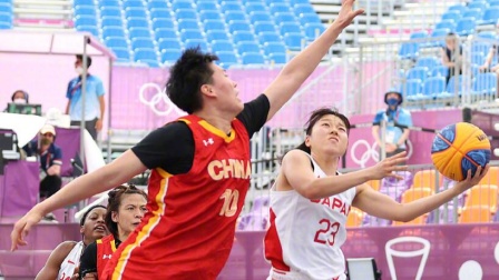 泰伦·卢：詹姆斯伟大之处在于他能与任何人搭档，并发挥作用（泰伦·卢：詹姆斯之所以伟大，是因为他能与任何队友配合并打出效果）