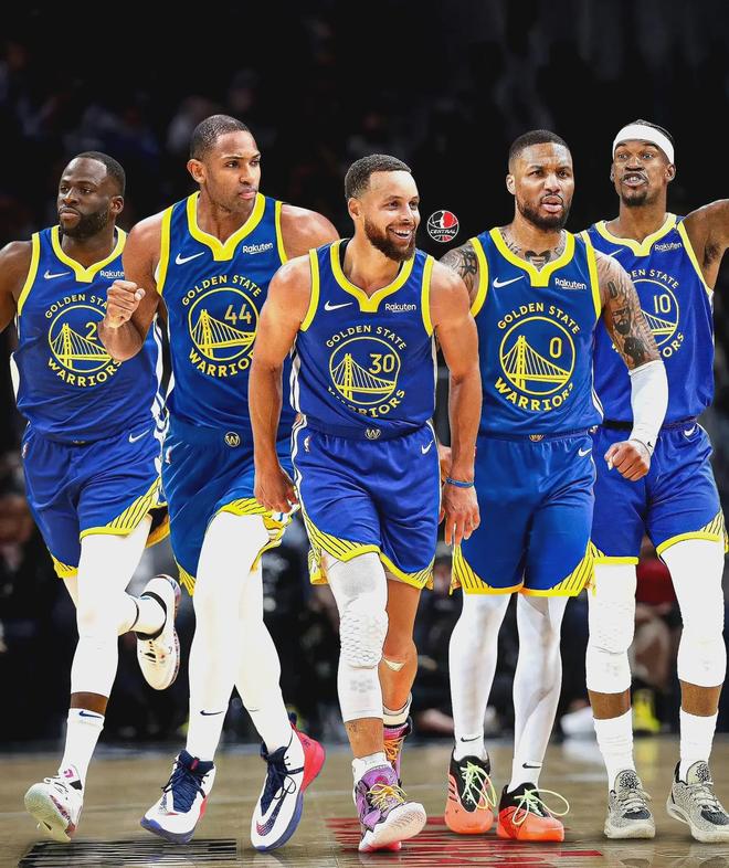 替补火力充足！凯尔登·约翰逊半场6中5高效拿下13分6板1断（板凳火力十足！凯尔登·约翰逊半场6投5中高效砍下13分6篮板1抢断）