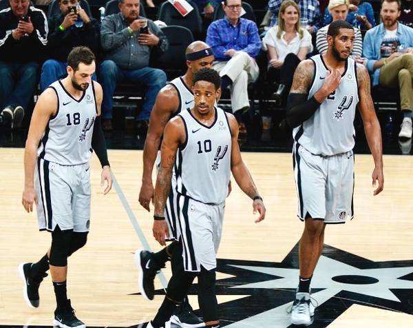 老将不老，关键时刻永远靠谱（宝刀未老，关键时刻最稳）