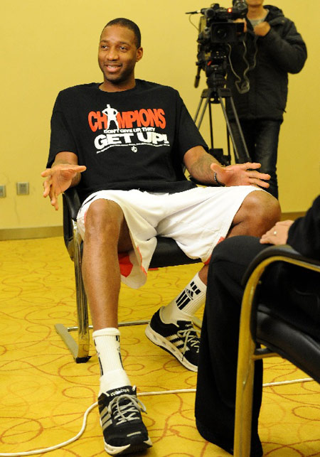 意媒主编：霍伊伦有一种证明自己的心态；他还需学习串联组织（意媒总编：霍伊伦渴望自证，串联组织能力仍需提升）