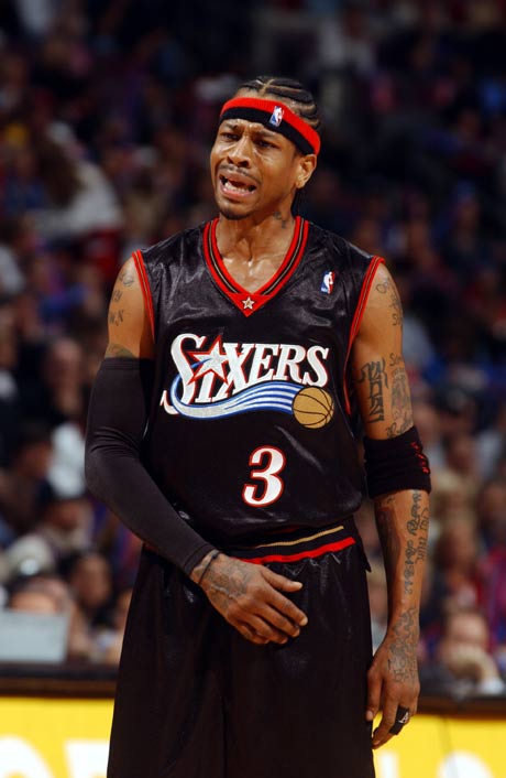 世体：巴萨内部认为凯恩很乐意来到西甲，莱万是一个很好先例（世体：巴萨高层相信凯恩愿赴西甲，莱万转会是成功范例）