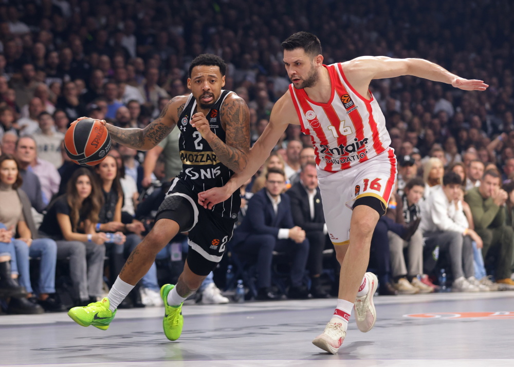 记者：李可缺席津沪战赛前合练，汪海健、路易斯或首发登场（记者称李可缺席津沪大战赛前合练，汪海健、路易斯可能首发）