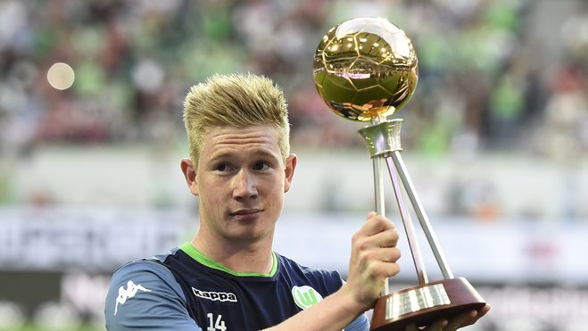 哈登狂砍55分封神！成NBA首位双队史得分王，36岁飙10记三分创多项纪录（36岁哈登轰55分10记三分，成NBA历史首位双队史得分王，多项纪录被改写）